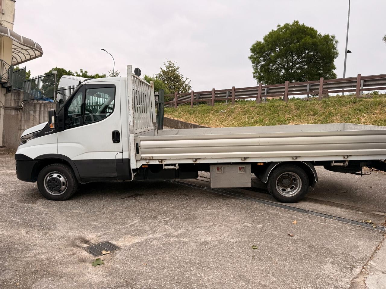 Iveco daily 35C15 (3.0) Cassone fisso IVA COMPRESA