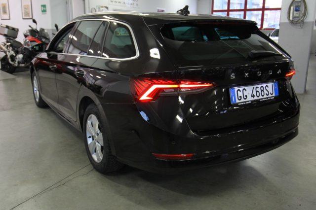 SKODA Octavia 2.0 TDI EVO SCR 150 CV DSG Wagon Ambition