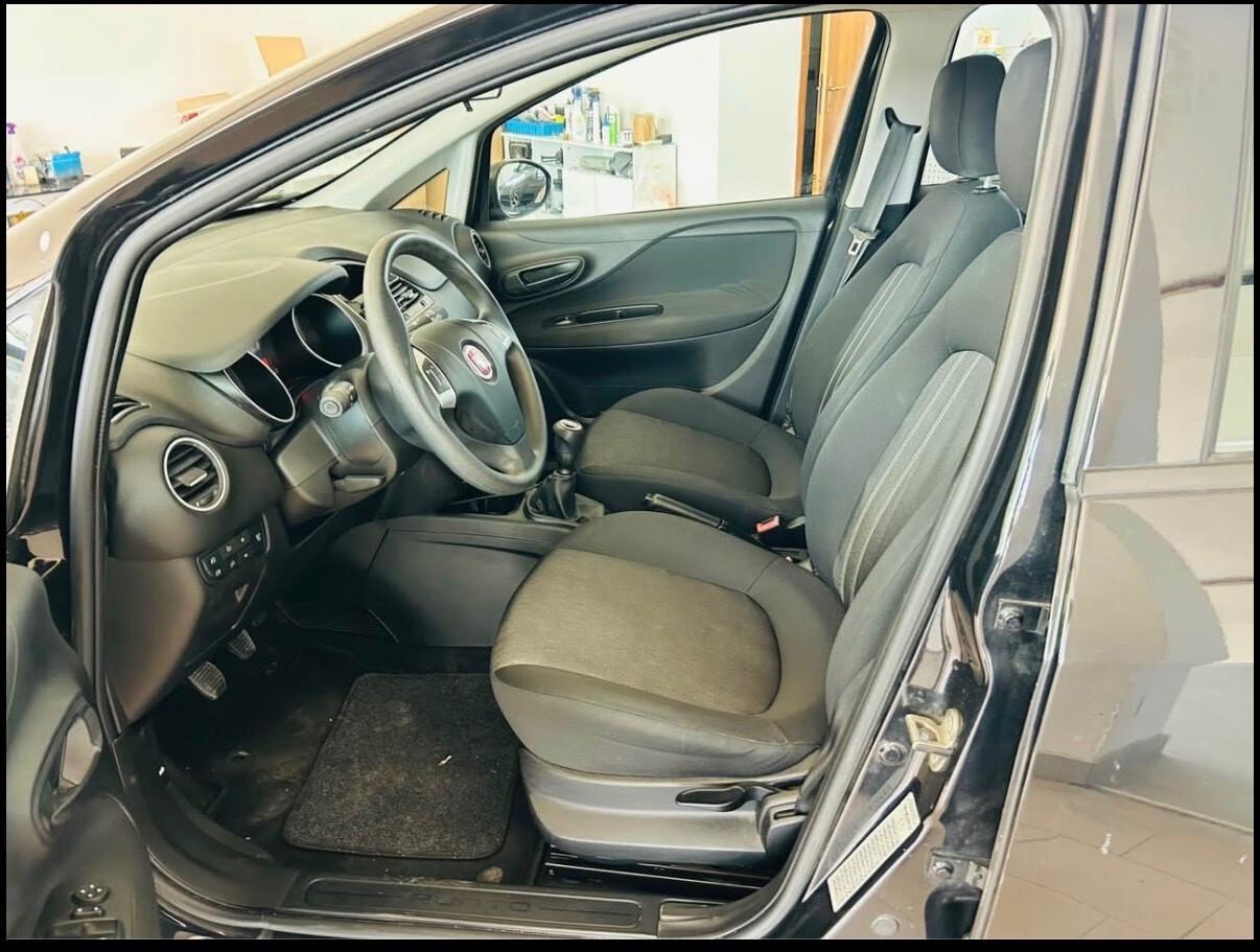 Fiat Punto 1.3 MJT II 75 CV 5 porte Street