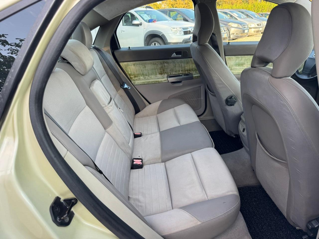 Volvo S40 2.4i 20V 140 CV cat Summum Automatica GPL