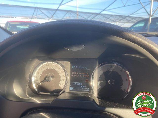 JAGUAR XF 2.7D V6 Premium Luxury