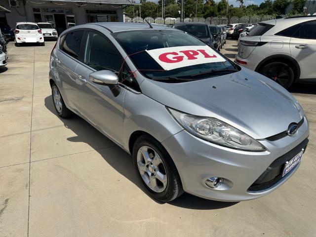 FORD Fiesta 1.4 5 porte Bz.- GPL Titanium