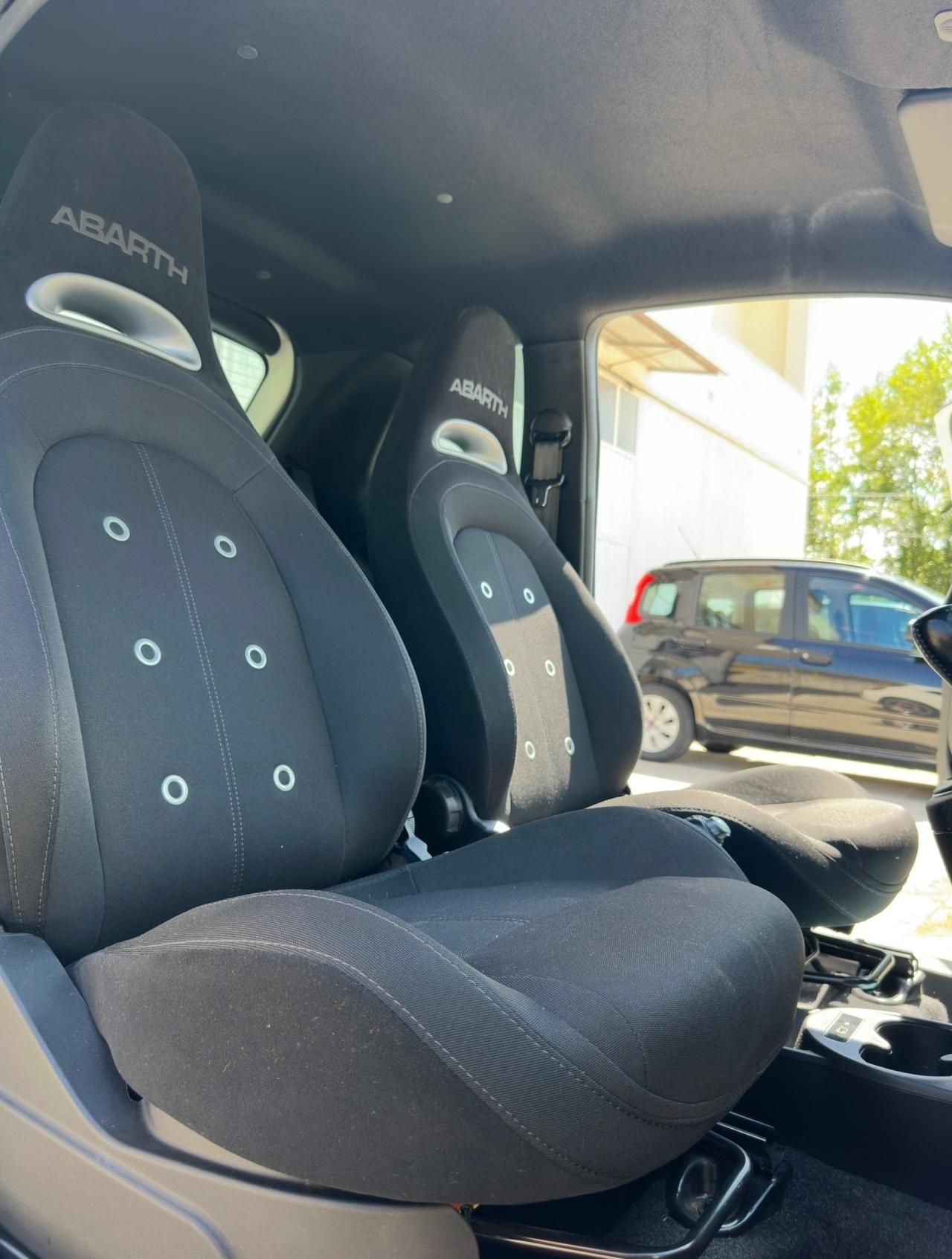 Abarth 595 1.4 Turbo T-Jet 145 CV