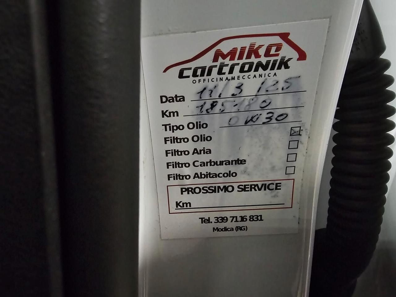 Land Rover Discovery Sport 2.0 TD4 180 CV HSE Luxury