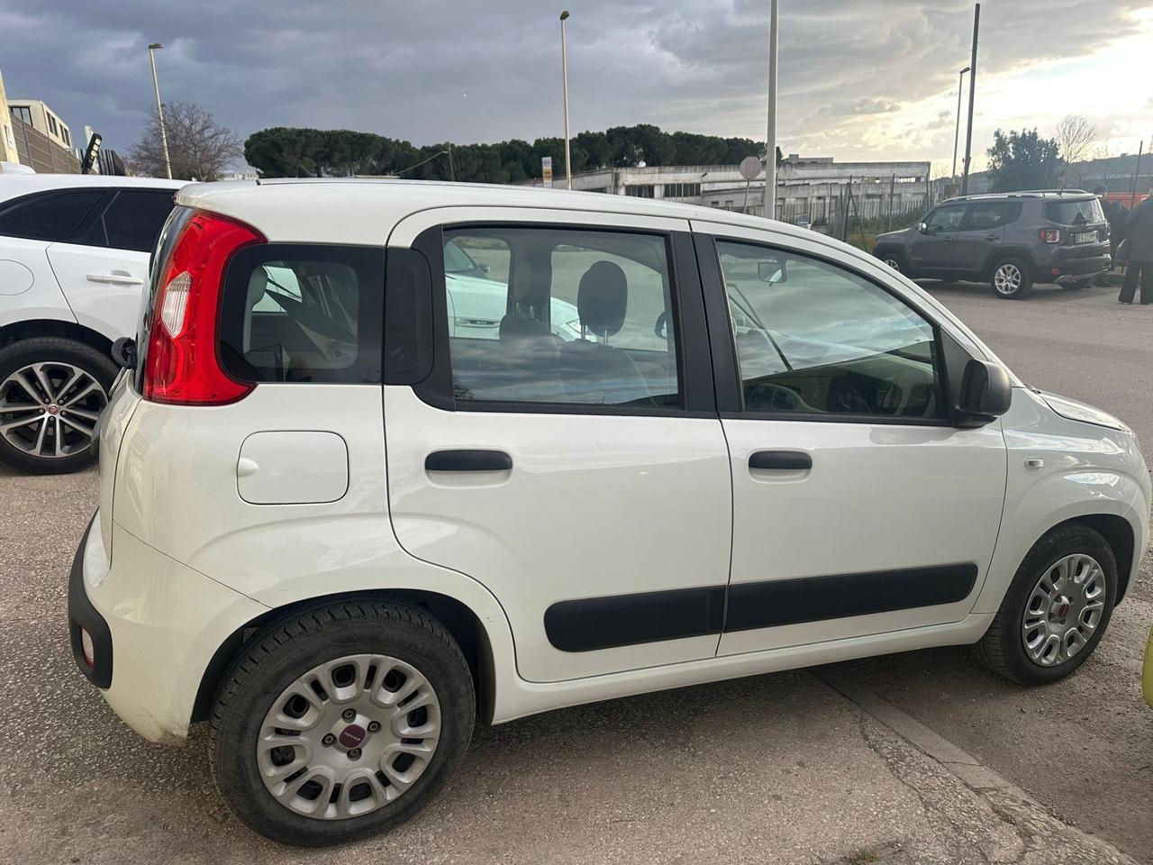Fiat Panda 1.2 benzina pop 2015 120.000 km
