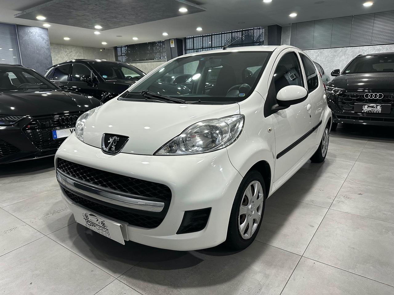 Peugeot 107 1.0 68CV 5p. NEOPATENTATI