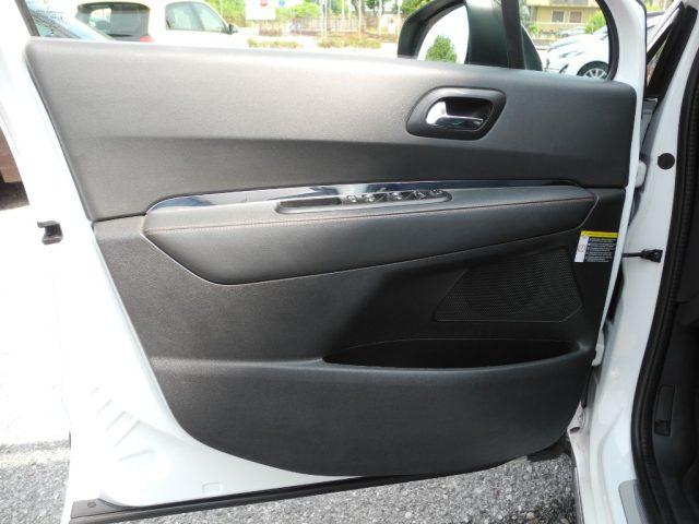 PEUGEOT 3008 BlueHDi 120cv S&S "Modello Speciale" - DA VETRINA