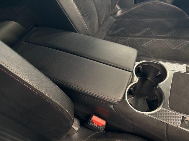 DS AUTOMOBILES DS 7 Performance Line + STRAFULL 1.5 BlueHDi AUTOMATICO