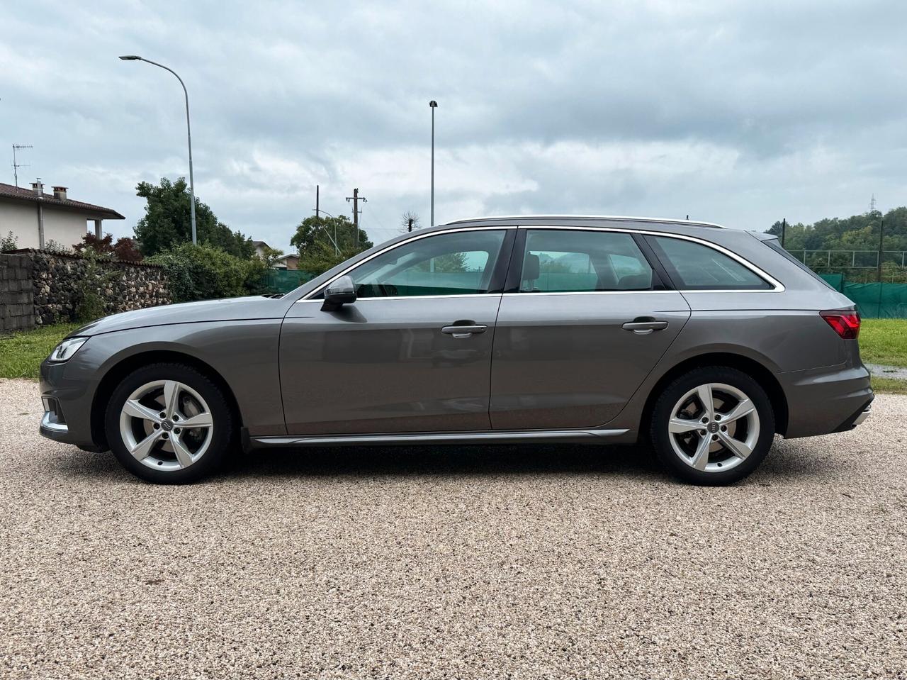 Audi A4 40 TDI Business Advanced Quattro | GANCIO TRAINO