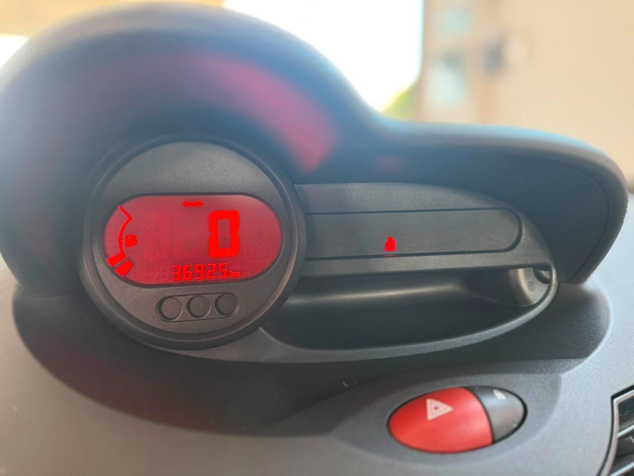 Renault Twingo 1.2 8V Dynamique