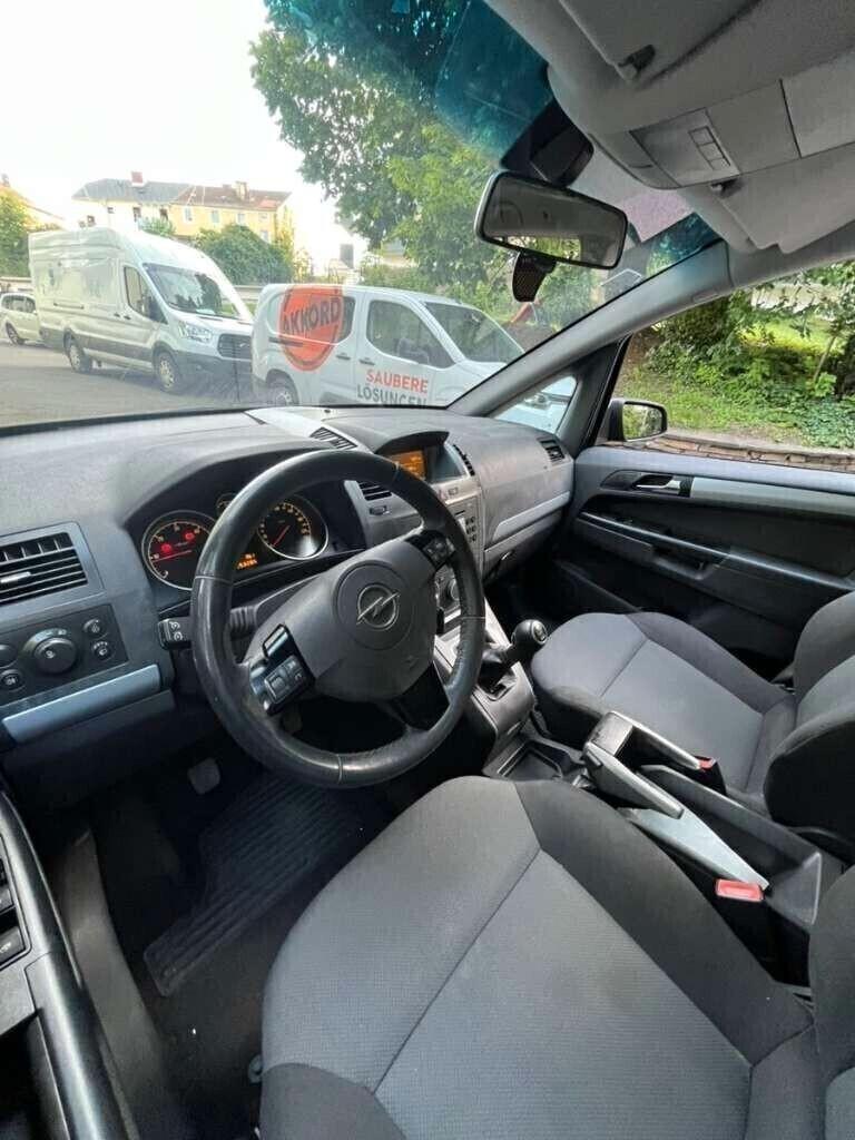 Opel Zafira 7 Posti