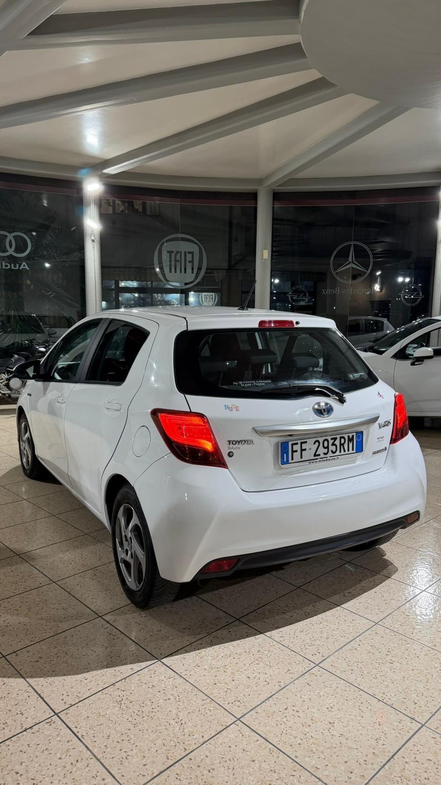 Toyota Yaris 1.5 Hybrid 5 porte Active