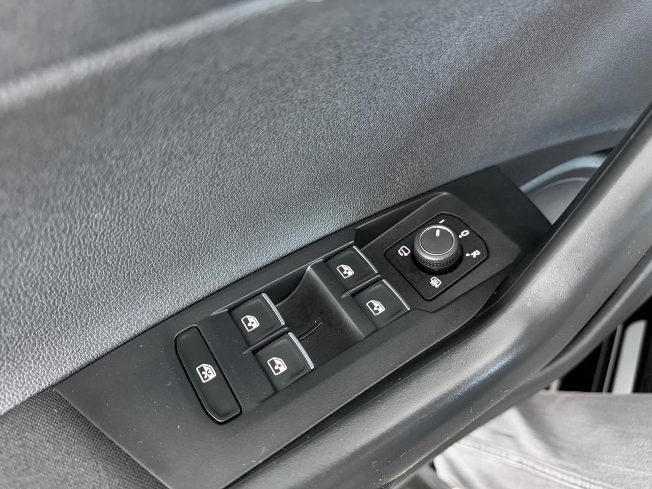 Volkswagen T-Cross 1.0 TSI 115 CV R-Line Plus