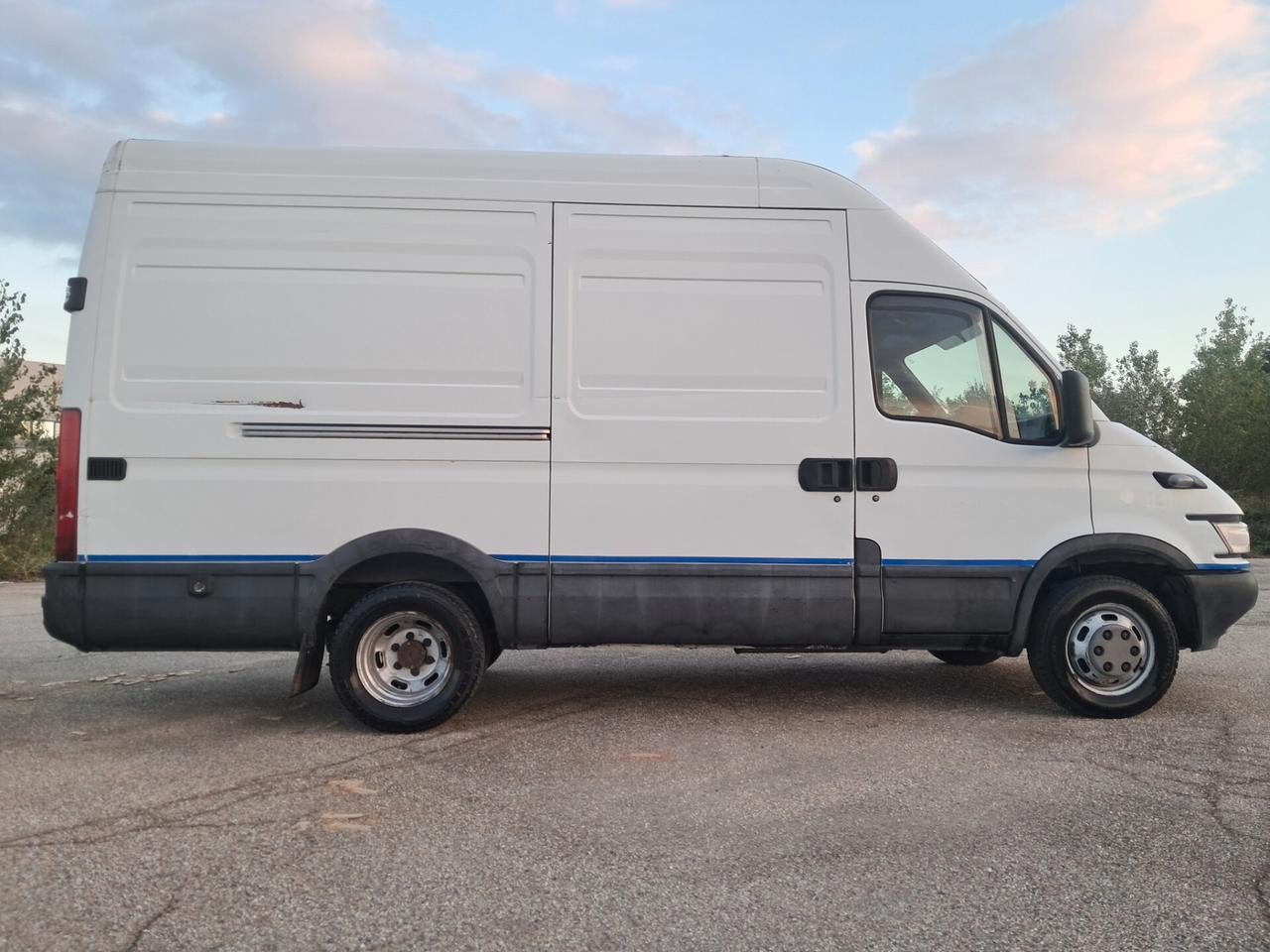 OFFICINA MOBILE DAILY