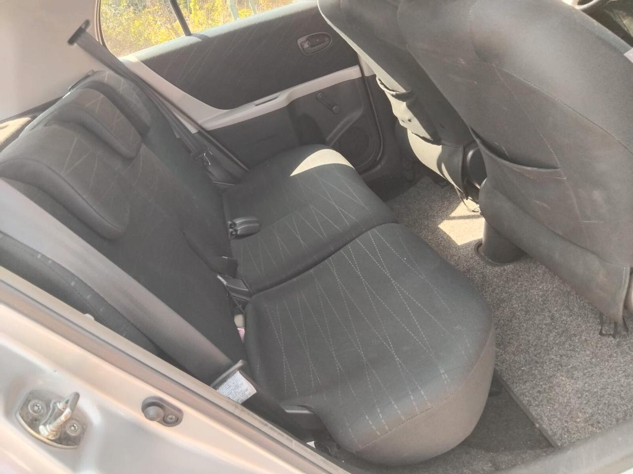 TOYOTA YARIS 1.0 SOL CLIMA 5 PORTE
