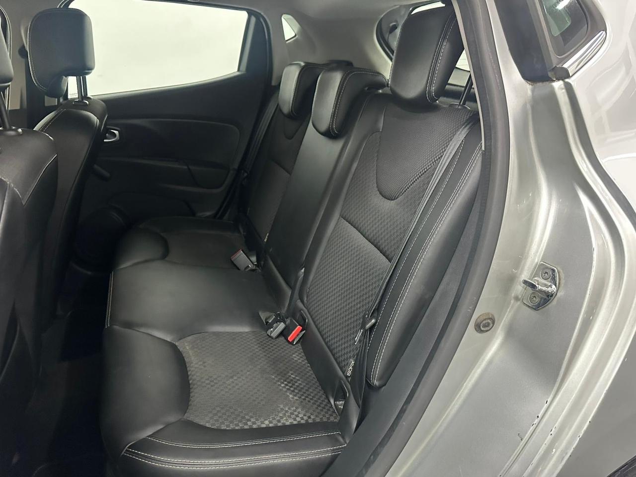 Renault Clio dCi 8V 90 CV 5 porte Duel2