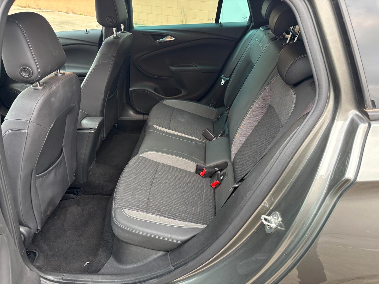 Opel Astra 1.5 CDTI 122 CV S&S 5 porte Business Elegance