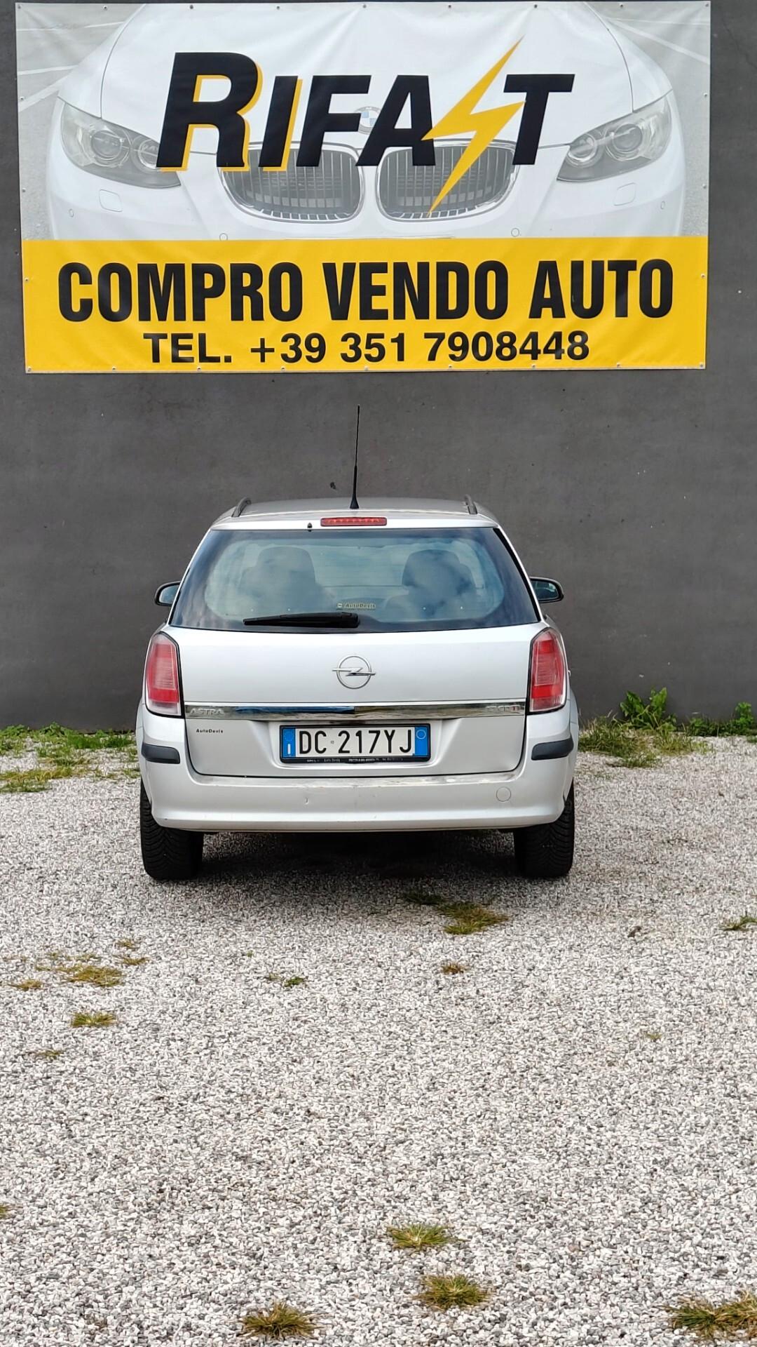 Opel Astra 1.7 CDTI 101CV 5 porte Cosmo