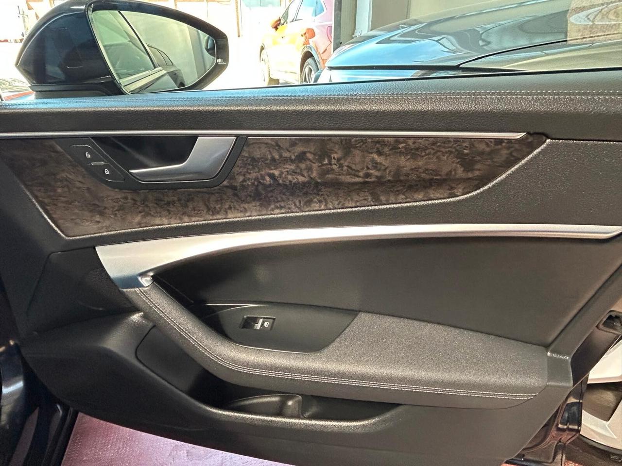 Audi A6 Avant 45 3.0 TDI quattro ultra S tronic Sport TETTO APRIBILE TELECAMERA 360 GRADI FARI MATRIX