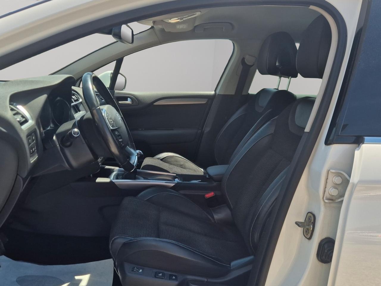 Citroen C4 1.6 e-HDi 110 airdream Exclusive