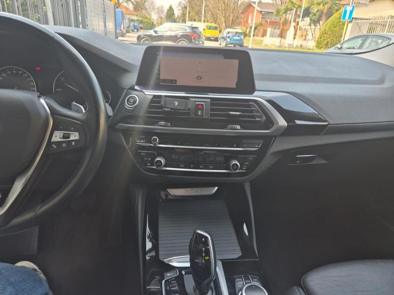 BMW X4 xdrive20d mhev 48V Business Advantage auto