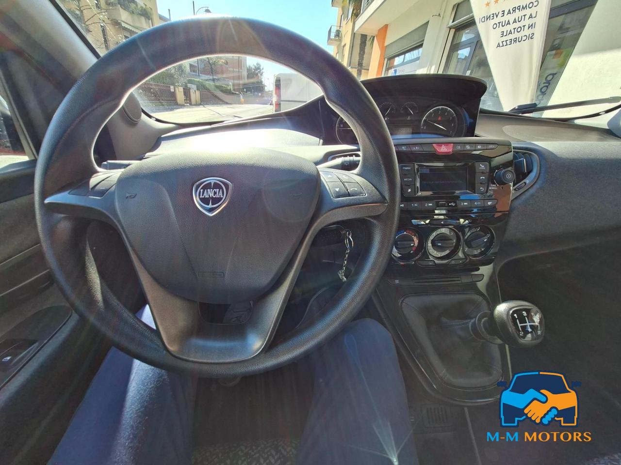 Lancia Ypsilon 5 Porte Ypsilon 1.2 Elefantino neo patentati