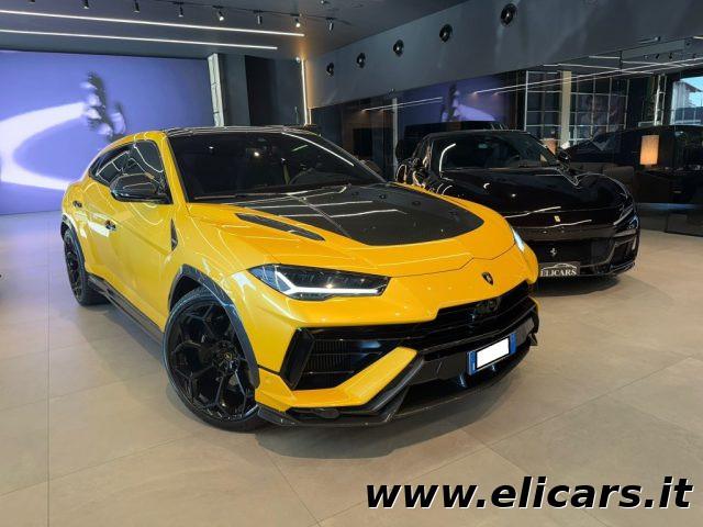 LAMBORGHINI Urus 4.0 Performante