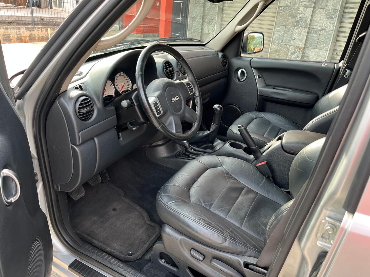 Jeep Cherokee 2.5 CRD Limited
