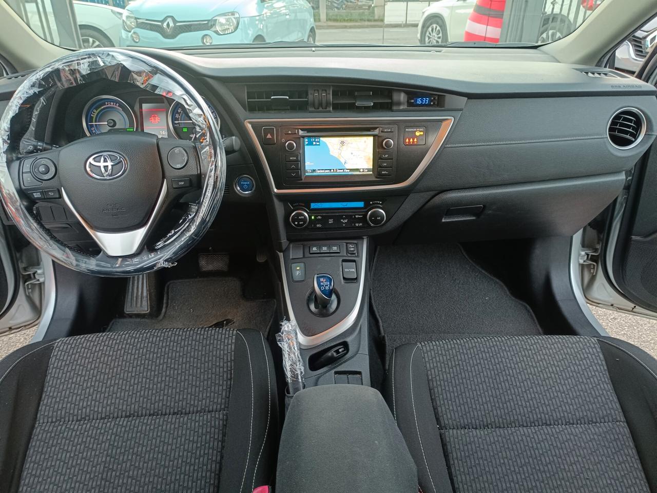 Toyota Auris 1.8 Hybrid Active Plus