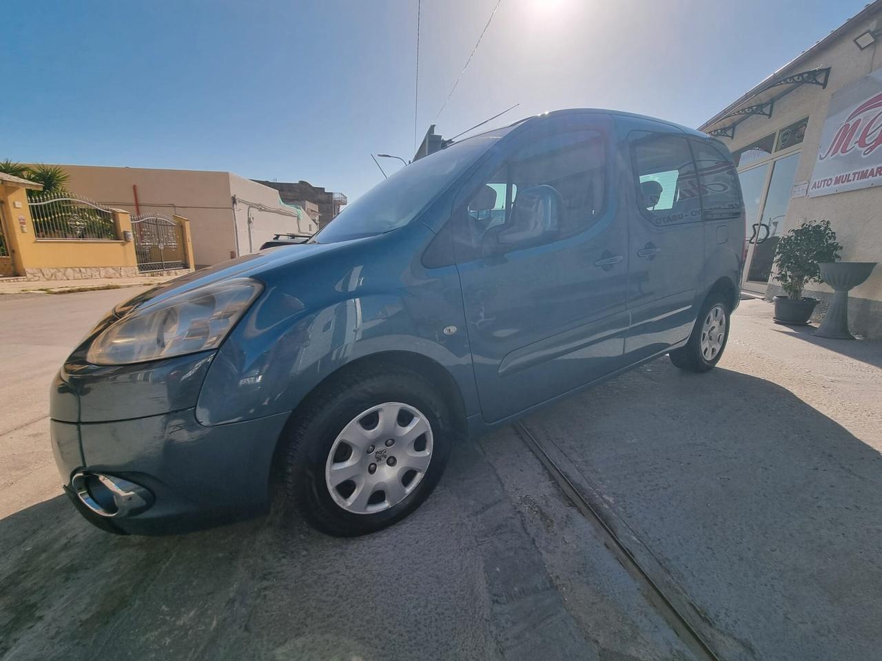 Peugeot Partner Tepee Mix 1.6 HDi 90CV Comfort AUTOCARRO N1