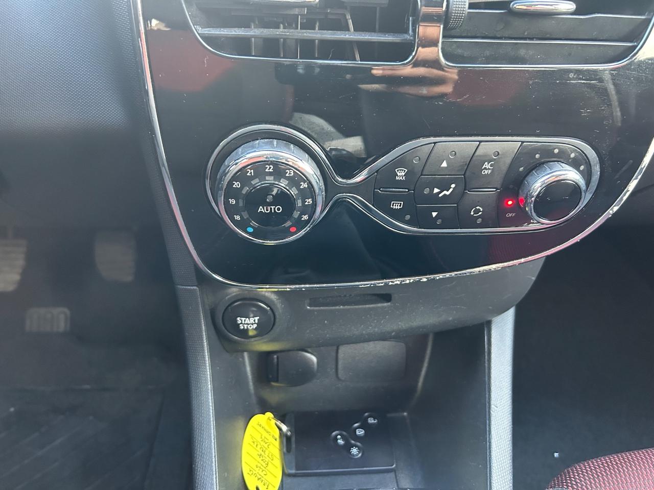 Renault Clio 1.5 dCi 8V 75CV 5 porte Euro5