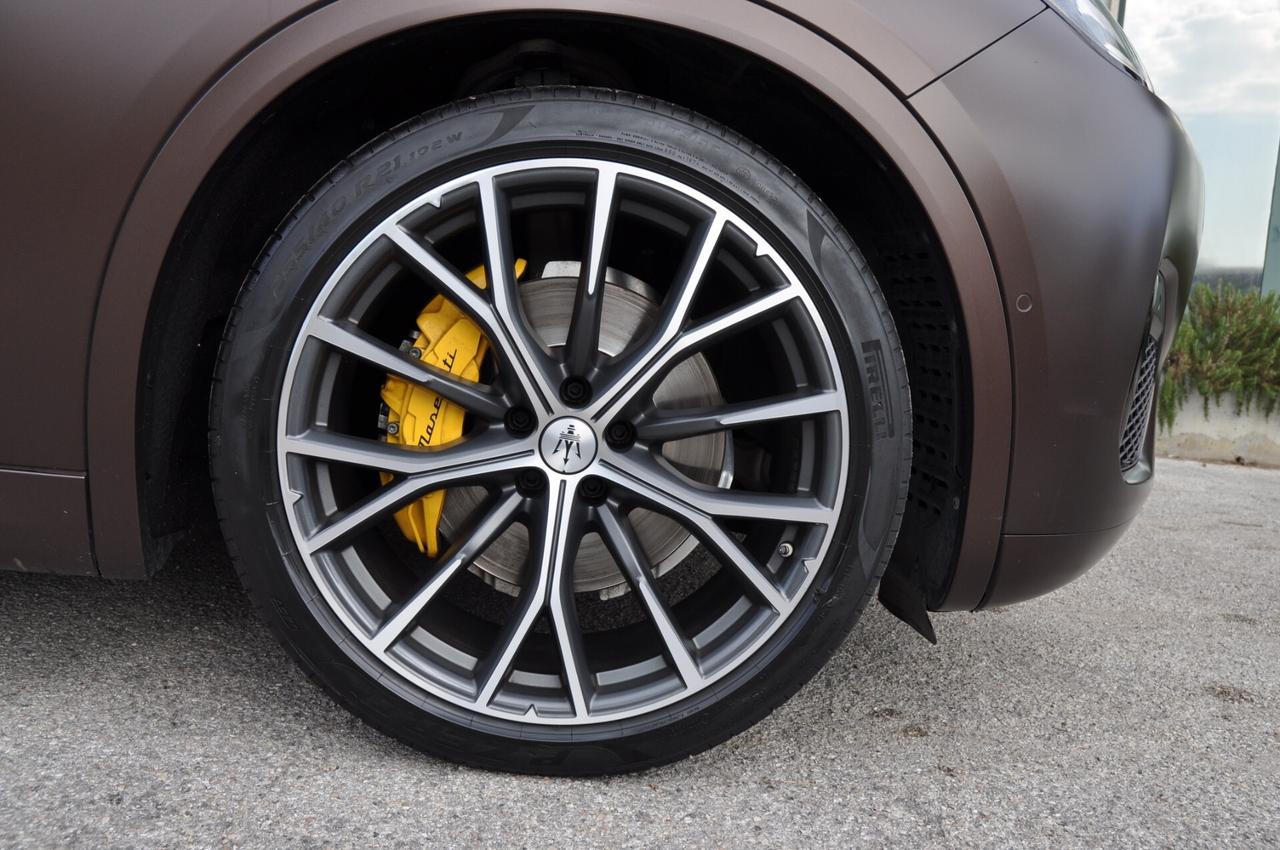 Maserati Grecale MHEV 330 CV AWD Modena