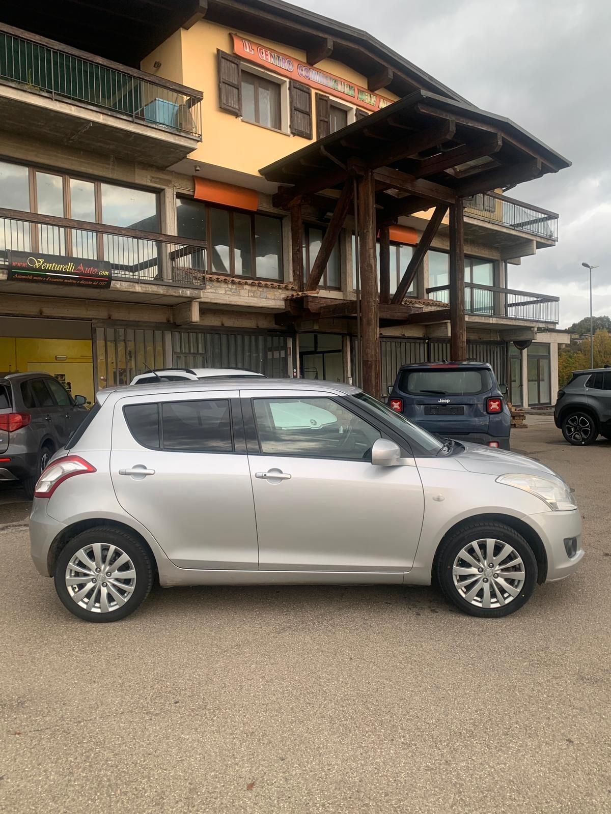 Suzuki Swift 4x4 benzina -tagliandata- neo patentati