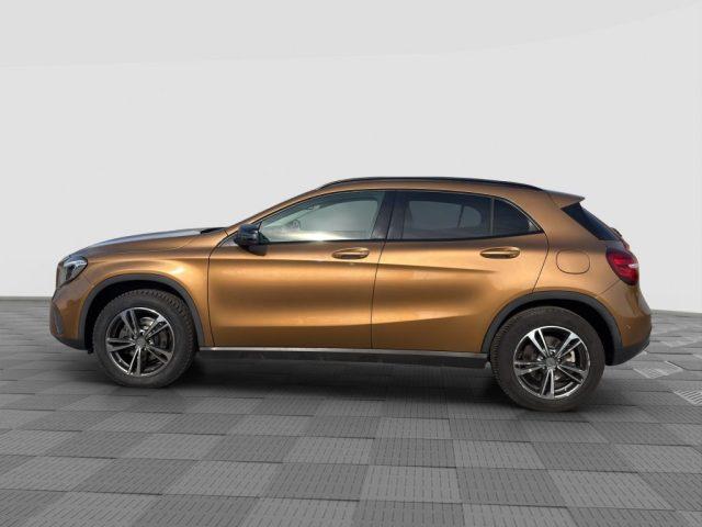 MERCEDES-BENZ CLA sse GLA GLA 200 CDI/d Automatic Premium