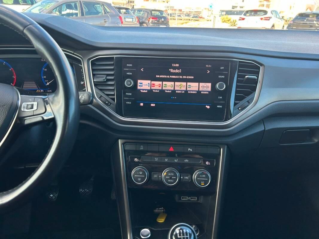 Volkswagen T-Roc 1.0 tsi Advanced