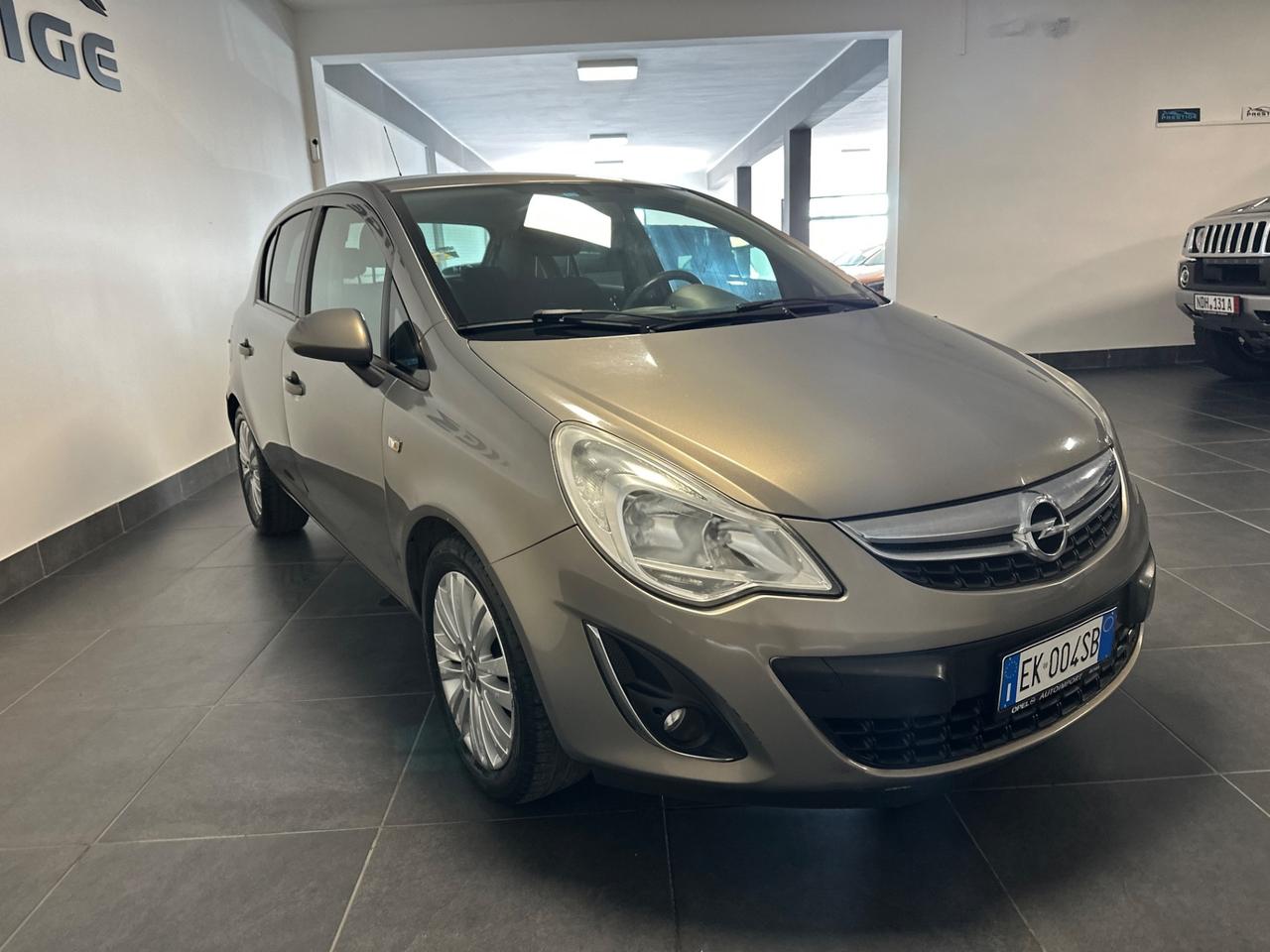 OPEL CORSA 1.4 COSMO 100CV NEOPATENTATI GARANZIA