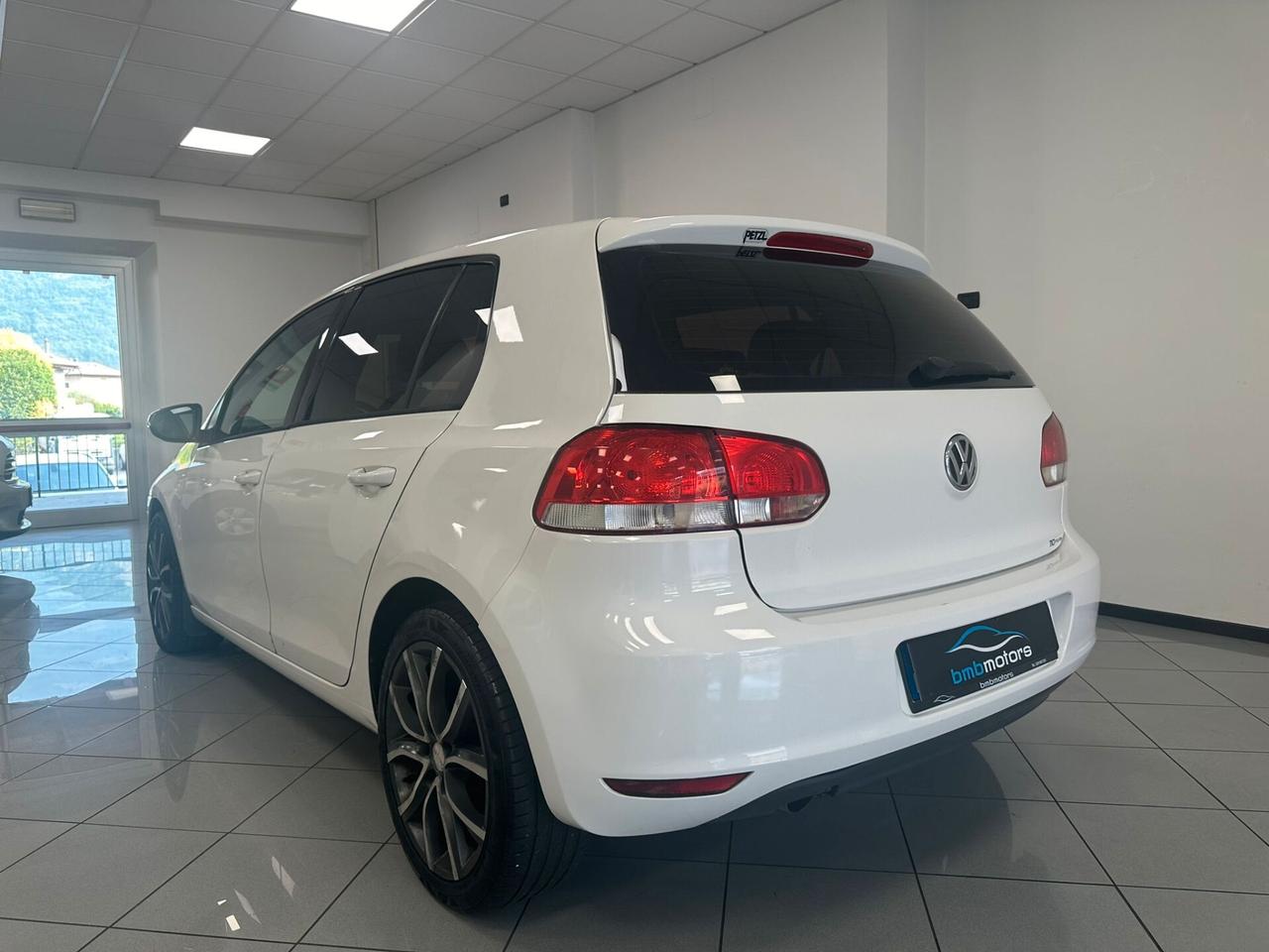 Volkswagen Golf 1.6 TDI DPF 5p. Highline
