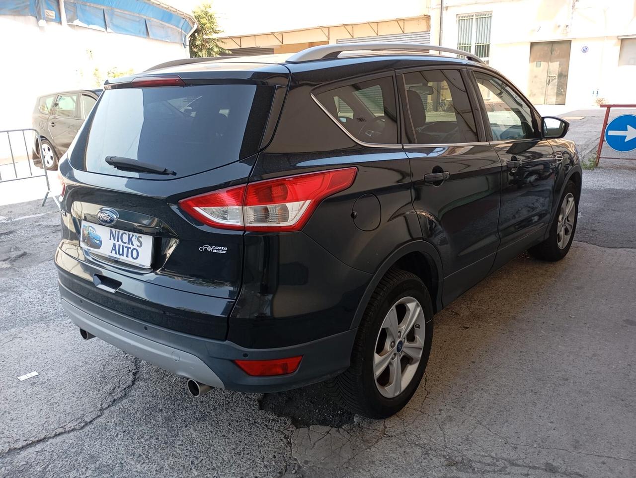 Ford Kuga - Buona neopatentati - 2015