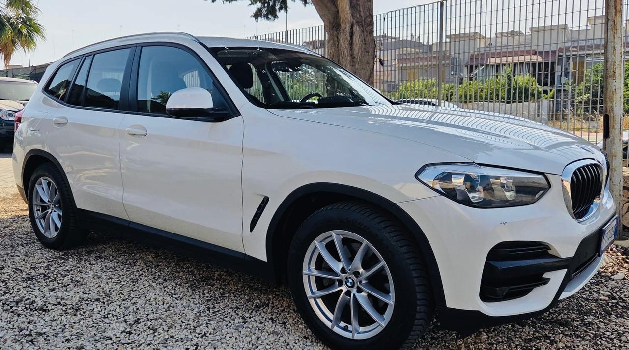 Bmw X3 sDrive18d Business Advantage
