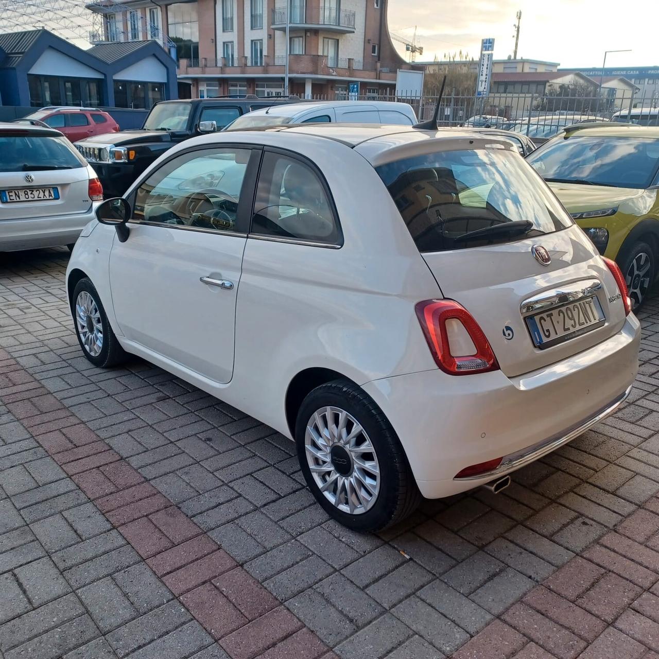27648KM 500 1.0 HYBRID DOLCE VITA COME NUOVA
