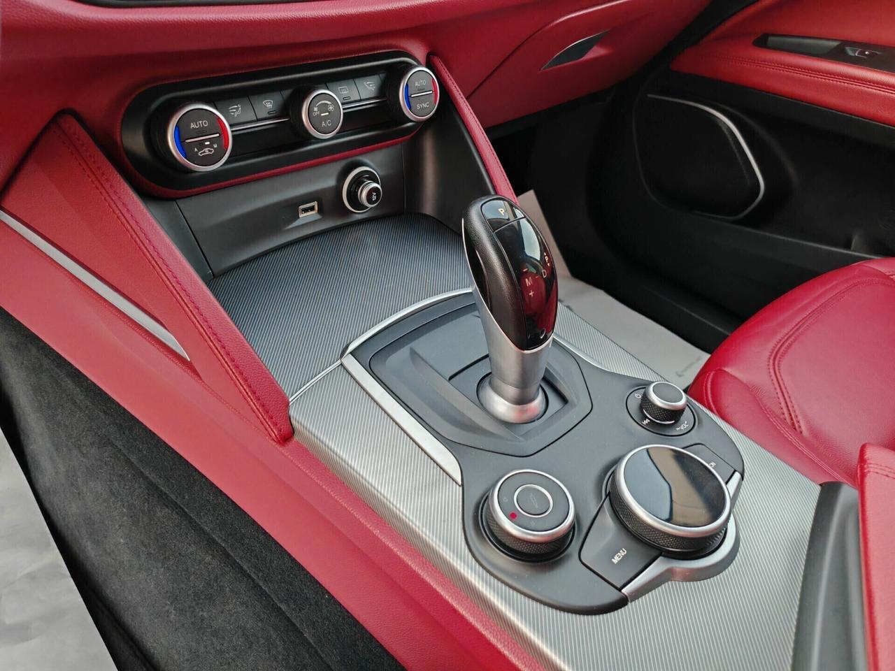 Alfa Romeo Stelvio 2.0Turbo 200CV Q4 Veloce