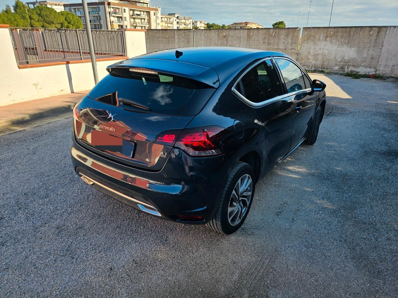 DS 4 1.6 e-HDi 115 Chic