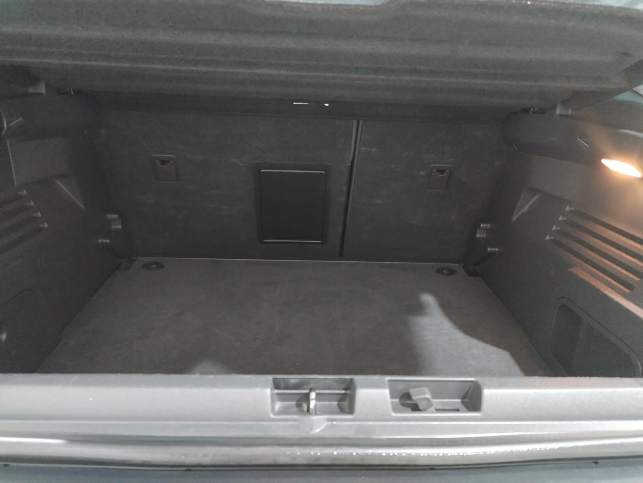 Peugeot 3008 1.6 HDi 115CV Active