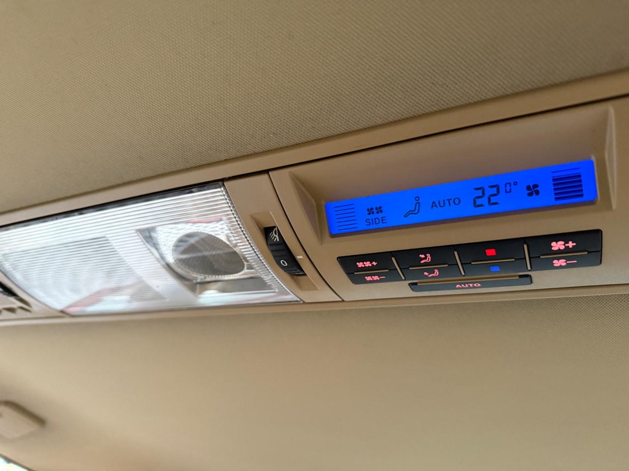 Volkswagen Multivan 2.5 TDI/174CV 4motion Highline