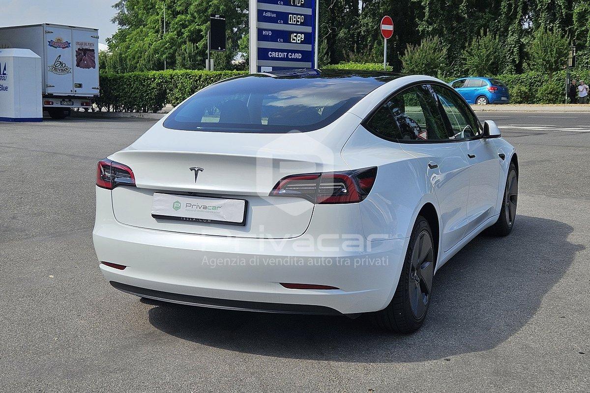 TESLA Model 3 RWD