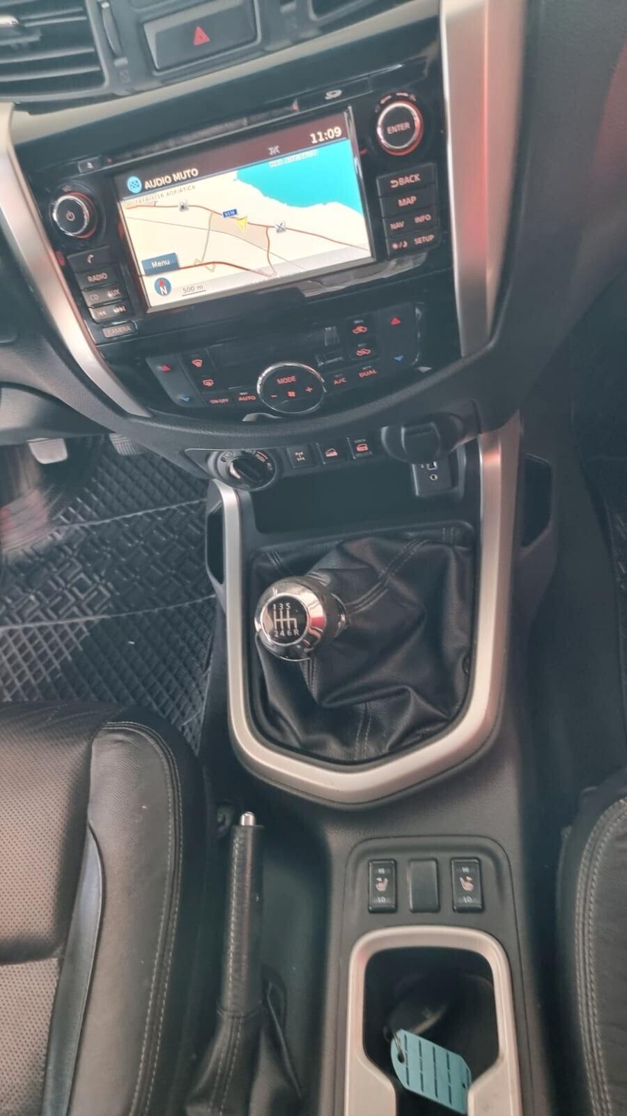 Nissan Navara 2.3 dCi 4WD Double Cab Visia