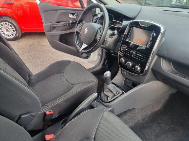RENAULT Clio 1.2 75CV 5 porte Live