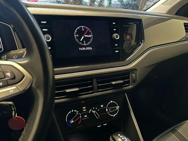 VOLKSWAGEN Polo 1.0 VI