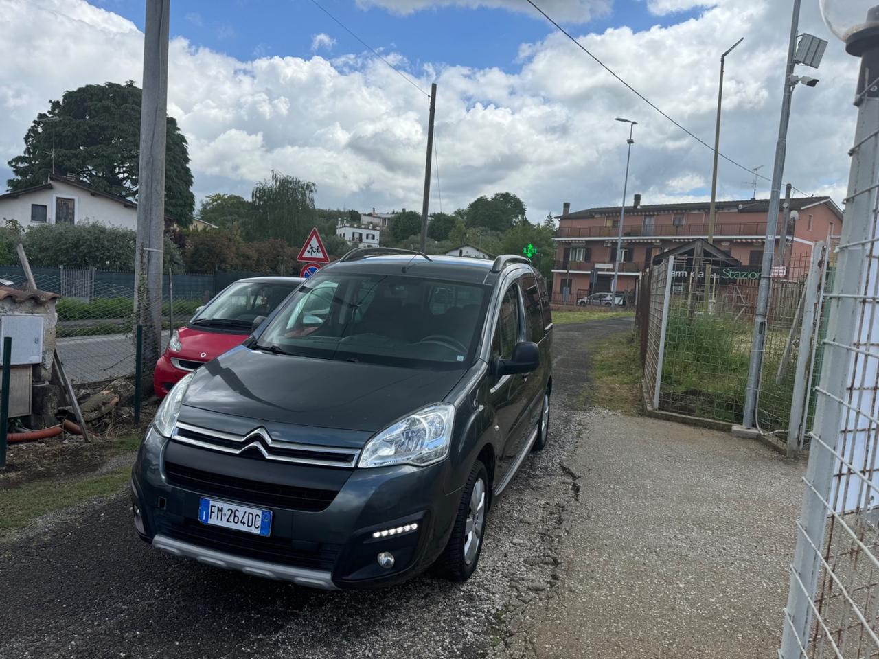 Citroen Berlingo Multispace BlueHDi 100 XTR 5POSTI