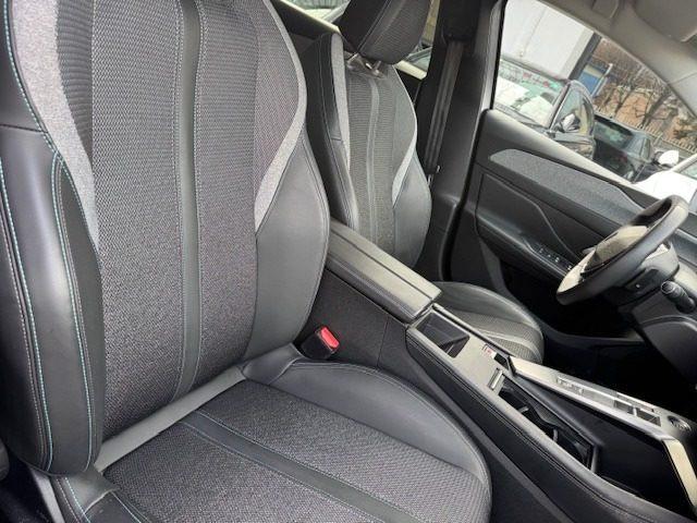 PEUGEOT 308 Plug-in Hybrid 180 e-EAT8 Allure